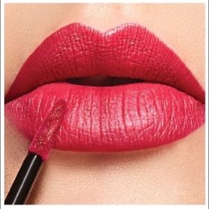 Meet your Posher, Margot